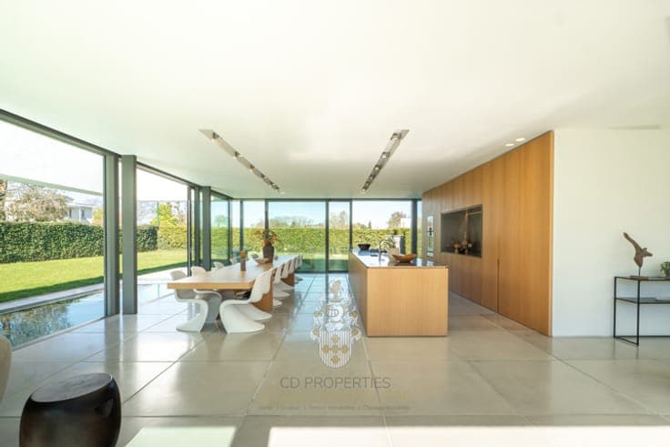 Architect-Designed Erpicum Villa – Absolute Elegance in Lin