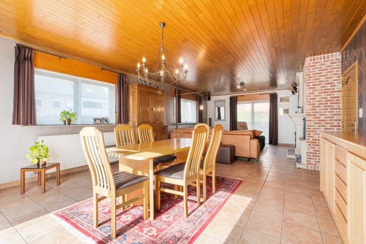 Ruime open bebouwing – mogelijkheid tot kangoeroe woning!