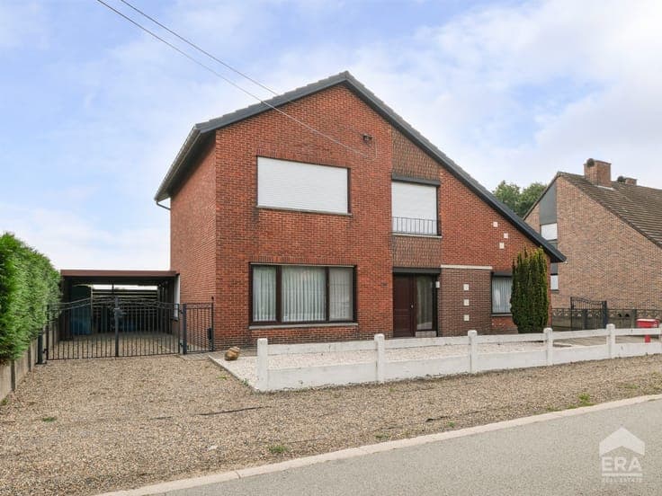 House in Pelt