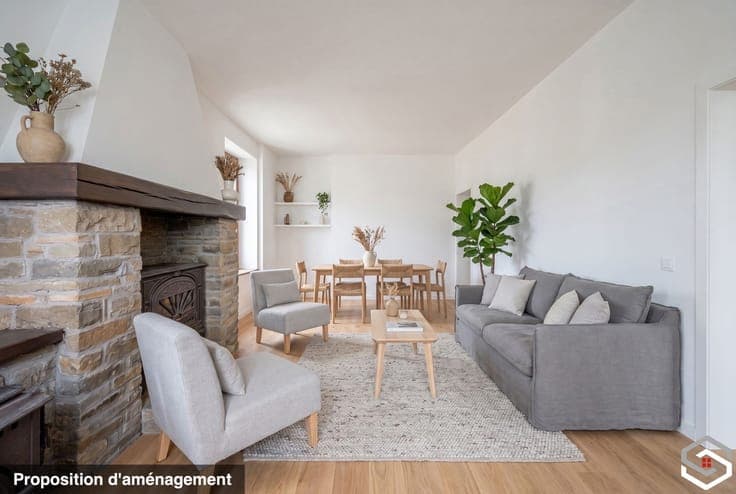 MAGNIFIQUE MAISON 3 FACADES - POSS. 6 CH - JARDIN - FONTIN
