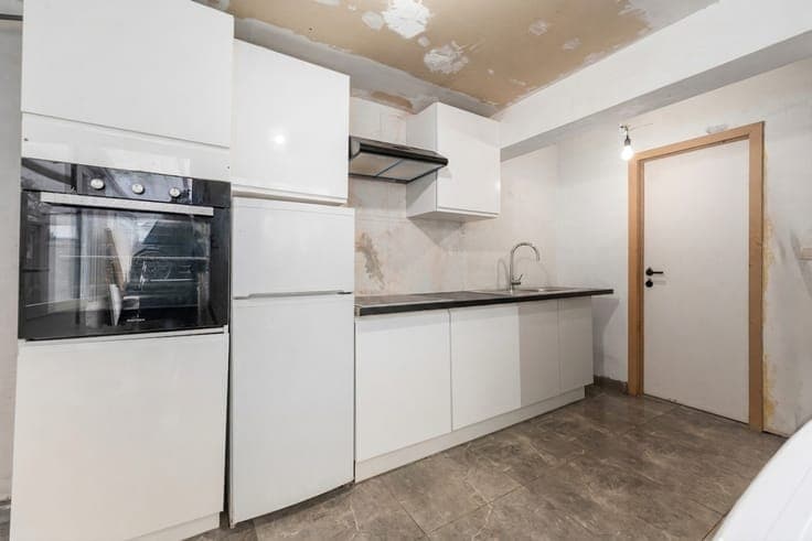 Semi-detached house for sale in Lebbeke
