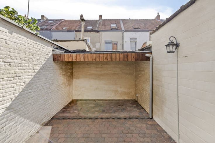 House with a courtyard for sale in Ghent