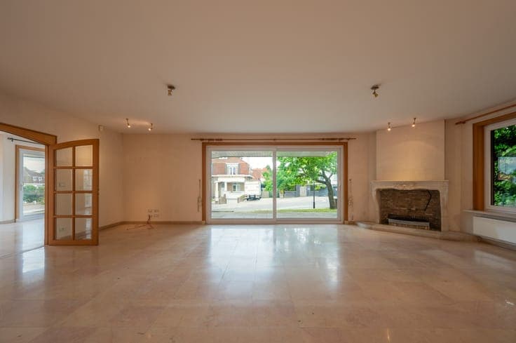 Exclusieve kustvilla te koop op toplocatie in Duinbergen