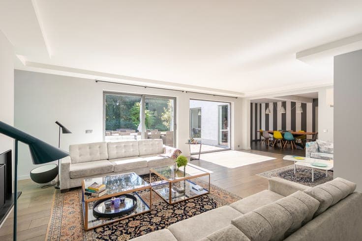Rhode-Saint-Genèse – Contemporary villa with indoor pool