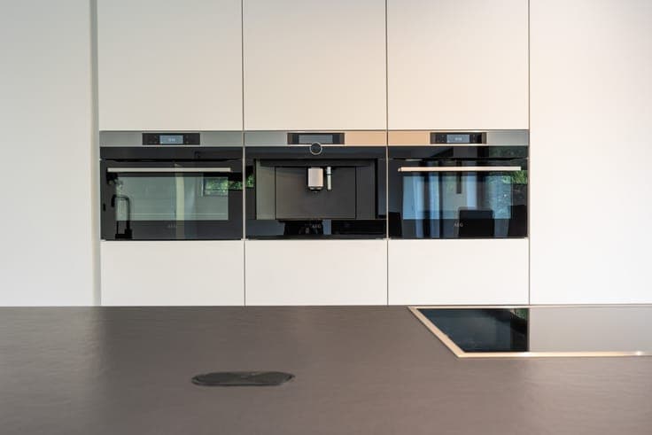Super modern villa for sale – to be finished to your taste
