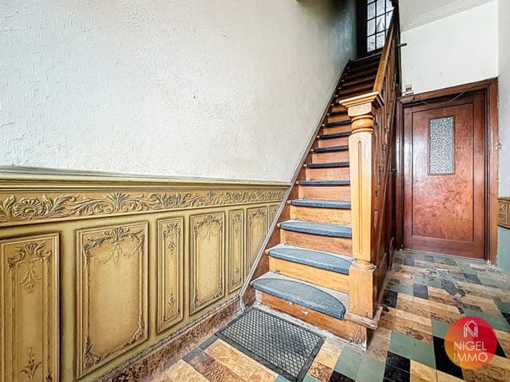 Maison, Bressoux, 161 m², cour, élec conf, panneaux photo