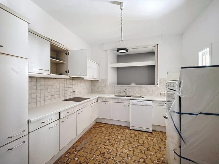 TROIS TILLEULS, SUPERBE MAISON 5CH ± 415M² +GARAGE +JARDIN