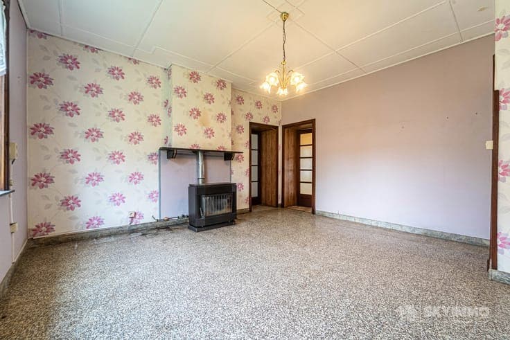 JOLIE PARTIE DE FERME - 5 CH - JARDIN -TERRAIN CONSTRUCTIBLE