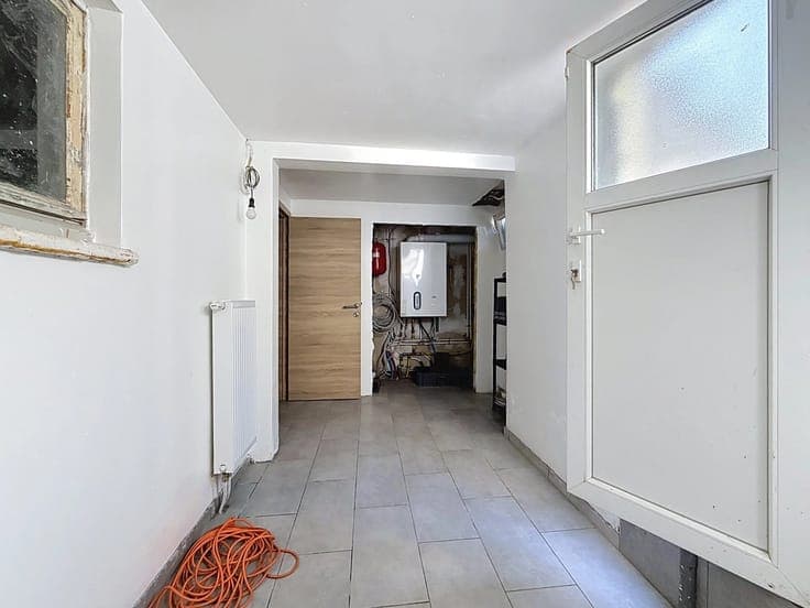 CHARMING HOUSE BEL-Etage 3 BEDROOMS WITH GARDEN + GARAGE!