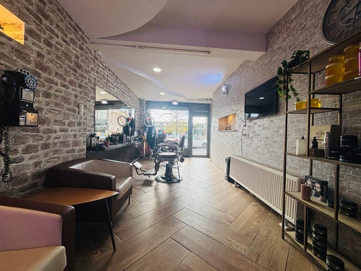 IMM.MIXTE - COMMERCE - DUPLEX - 2CH - PEB C - TERRASSE