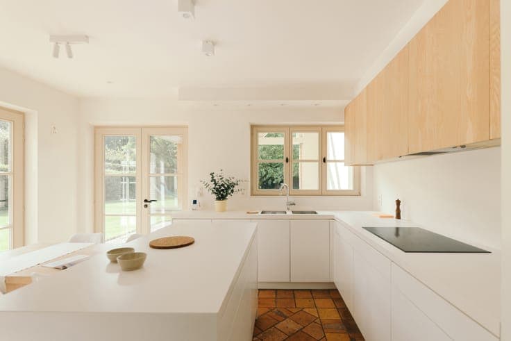 A stylish, timeless villa with a beautiful garden
