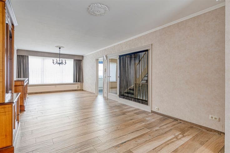 Ruime, instapklare woning met 4 slpks en lage EPC score!