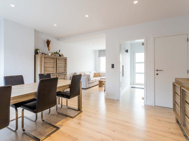 Modern Move-in Ready Home with Garden Near Izegem Center