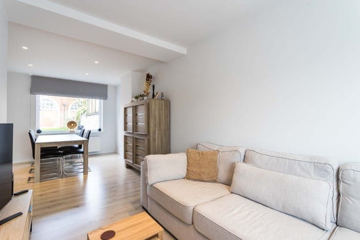 Modern Move-in Ready Home with Garden Near Izegem Center