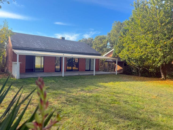 House in Mornimont-Jemeppe-sur-Sambre