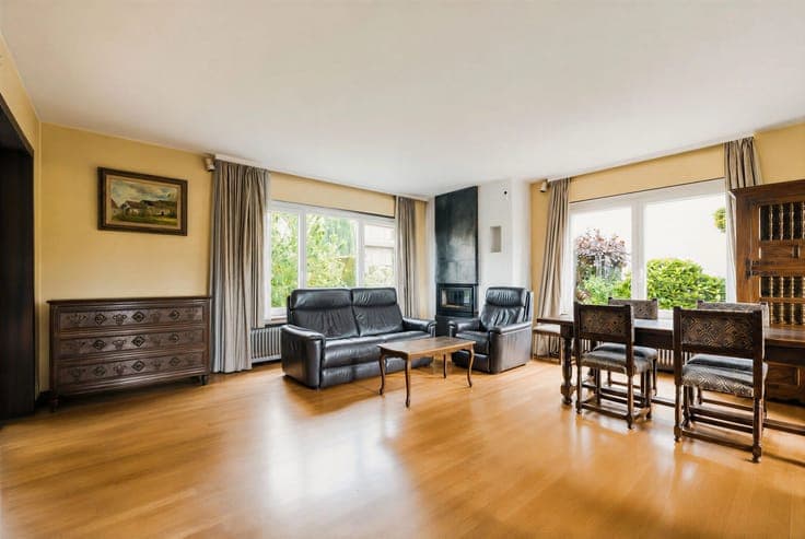 Kraainem: Prox. Stockel - Villa 5 BR