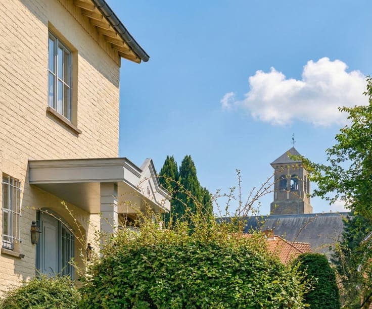 Chant d'Oiseau delightful villa with refined décor