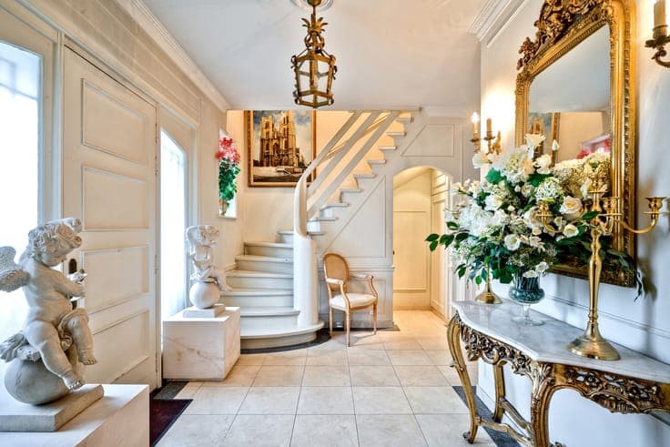 Chant d'Oiseau delightful villa with refined décor