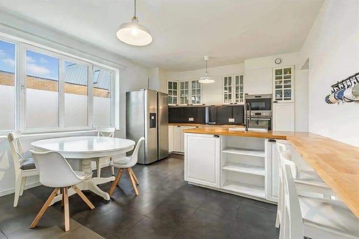 Modern family home | EPC A | Garden | 4 rooms