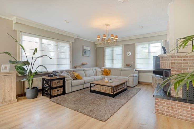Ready to move in villa for sale in a quiet location in Harel