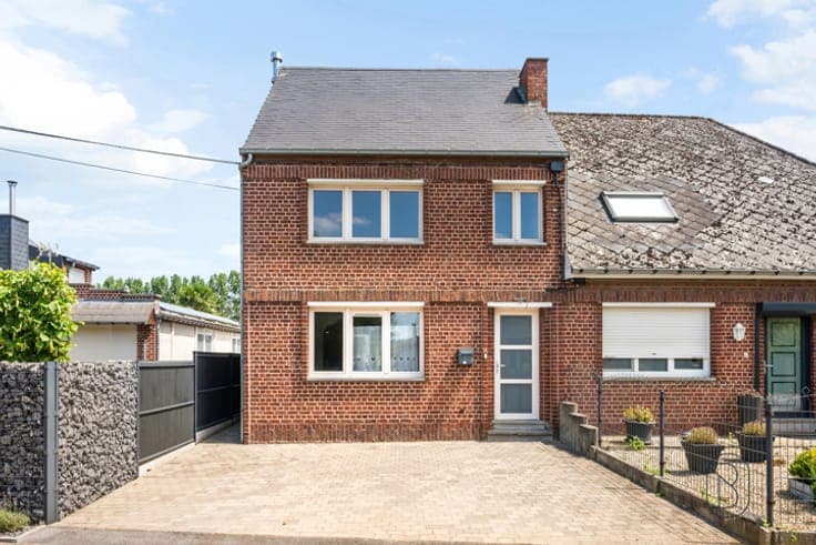 Beautiful renovated house with garden in Saint-Sauveur!