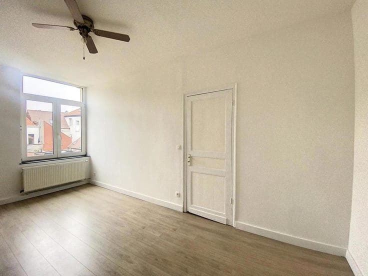 Beautiful 2-bedroom house ideally located near the city cent