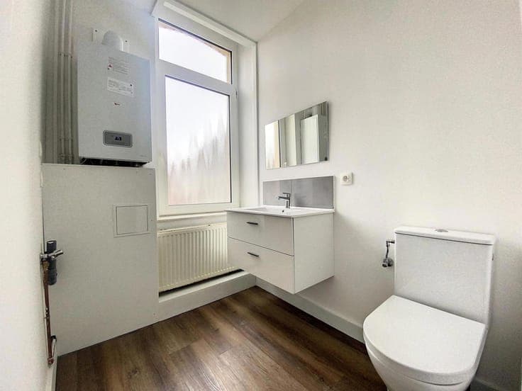 Beautiful 2-bedroom house ideally located near the city cent