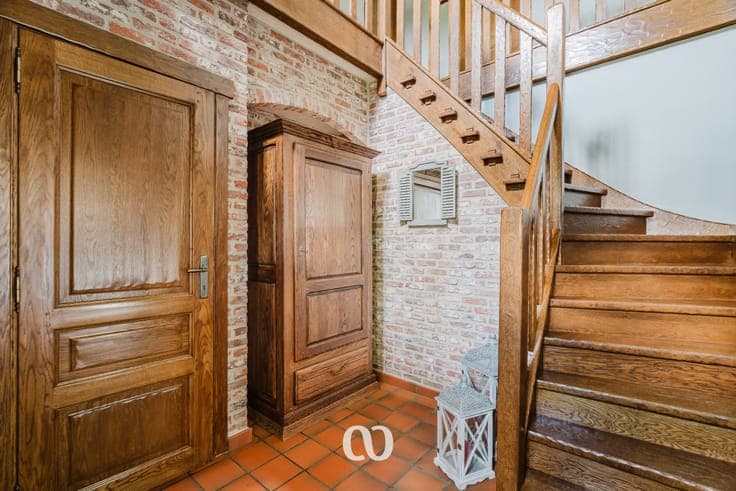 Beautifully maintained family home with 4 bedrooms