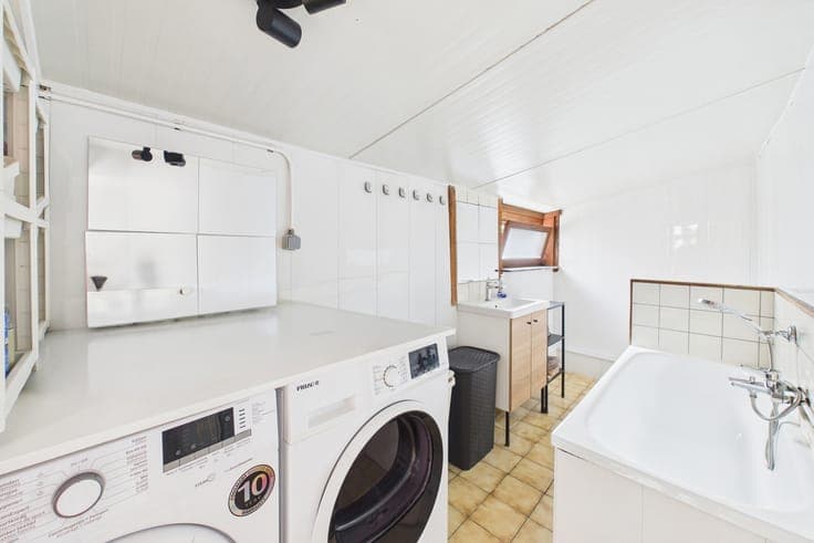 Semi-detached house with garden and 3 bedrooms