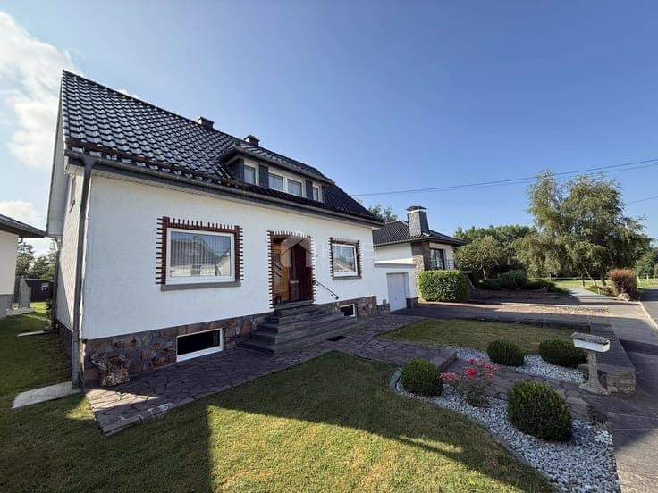 Detached house in St. Vith