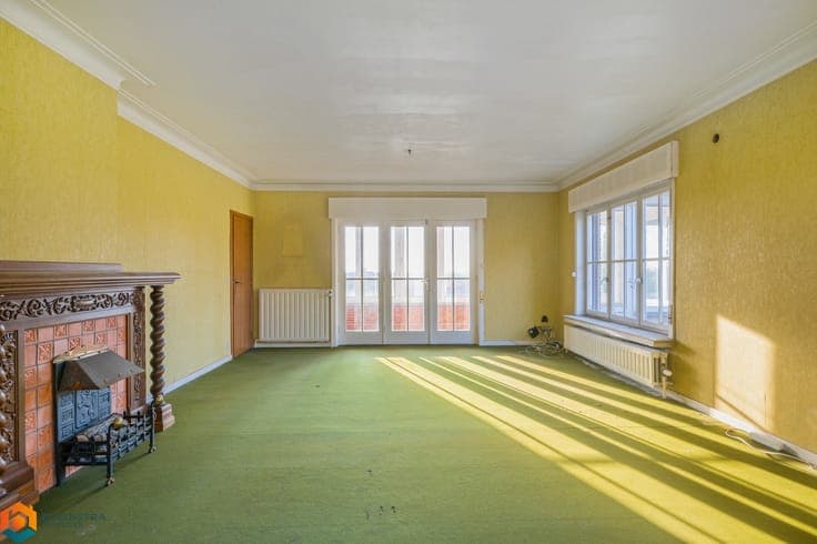Te renoveren woning op uitzonderlijke locatie te HODB