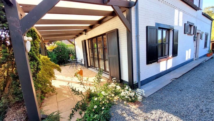 Petit-Enghien – Large 4-bedroom villa with garden + garage