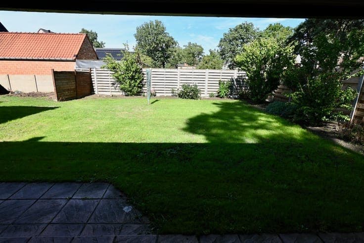 Open bebouwing met 5 slaapkamers op een absolute top loca...