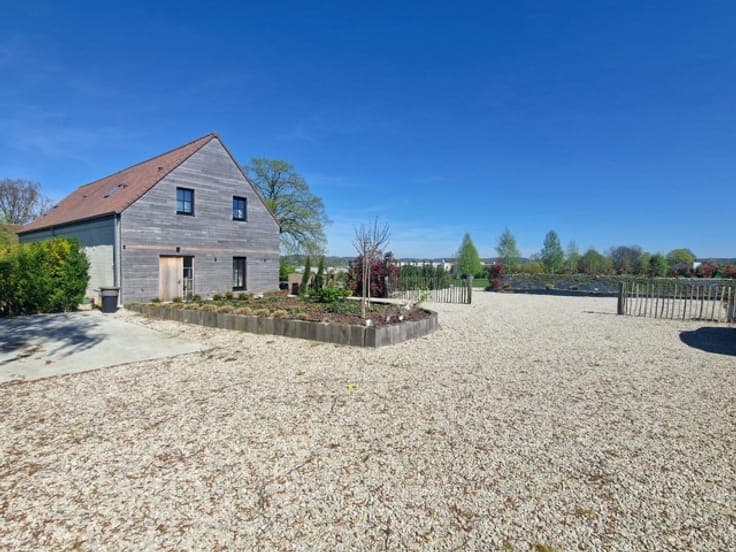 House in Frasnes-lez-Anvaing