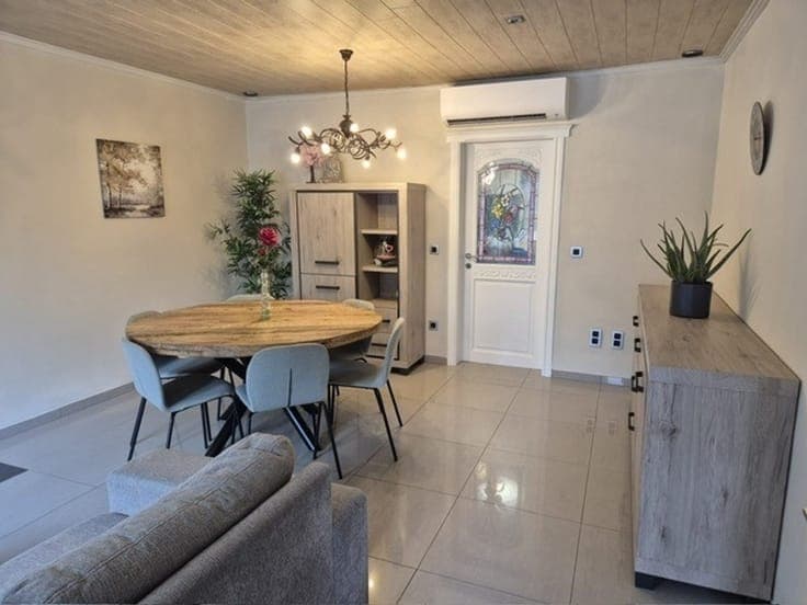 Charmante HOB met garage!