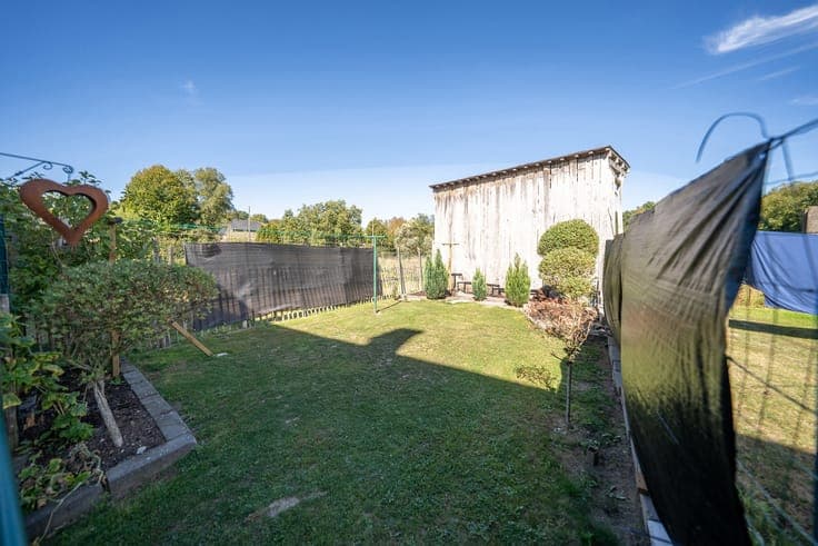Peaceful 4-bedroom home in Opont