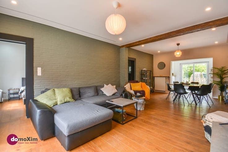 Ready to move in house with extension possibilities in Hofst