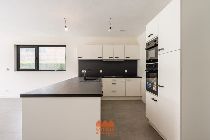 6% BTW mogelijk! Energiezuinige nieuwbouwwoning met 3 sla...