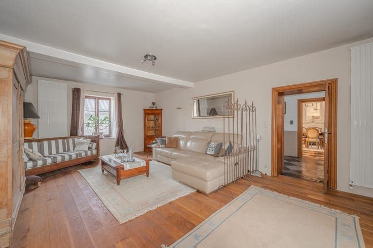 Exceptional Estate in Héron