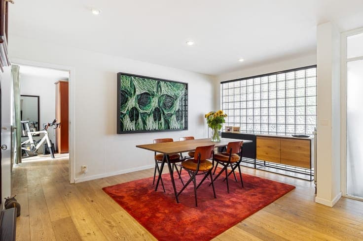 Ruime, instapklare woning met 3 à 4 slpk., garage en tuin...