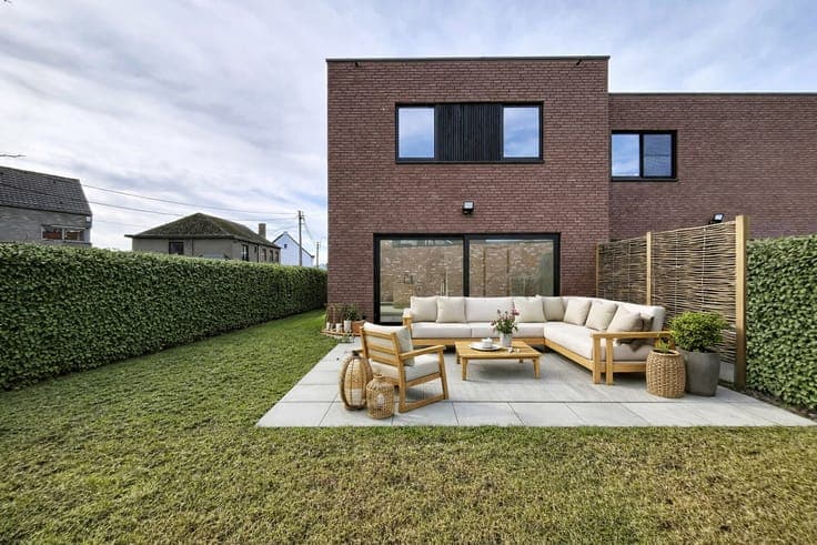 Last new construction home along Cooppallaan in Wetteren