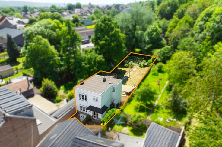 House in Vivegnis