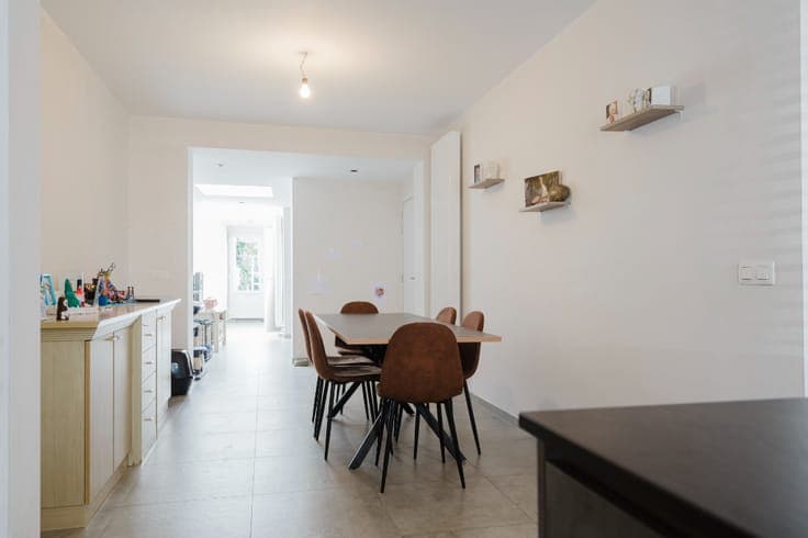 Instapklare woning met 3 slaapkamers en zonnige tuin