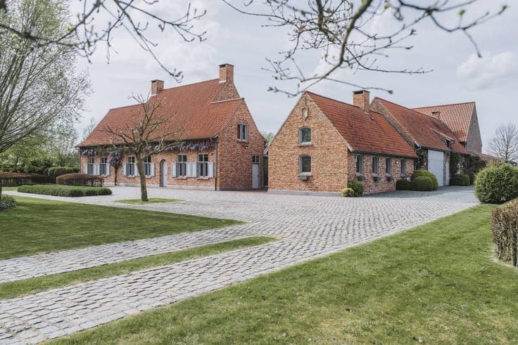 Exceptional country house for sale in Heuvelland on 1HA
