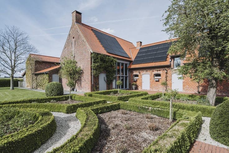 Exceptional country house for sale in Heuvelland on 1HA
