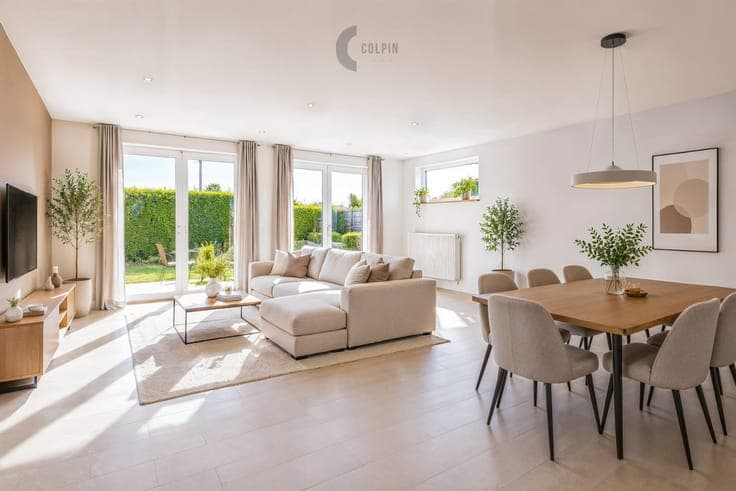 Spacious Semi-Detached Villa in Duinbergen with Sunny Gar...