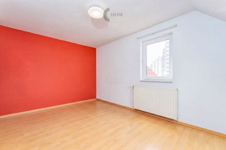 Spacious Semi-Detached Villa in Duinbergen with Sunny Gar...