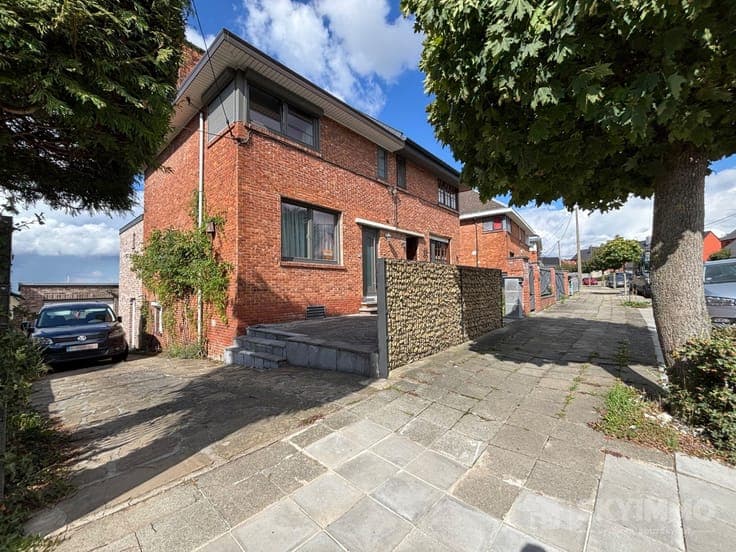 JOLIE MAISON 3F - 2CH POSS 4CH - GARAGE - JARDIN/TERRASSE