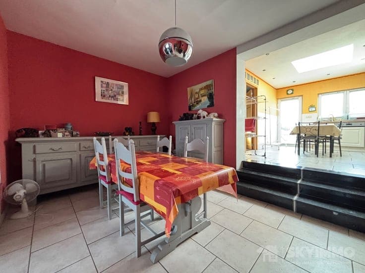 JOLIE MAISON 3F - 2CH POSS 4CH - GARAGE - JARDIN/TERRASSE