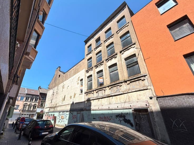 House in Charleroi